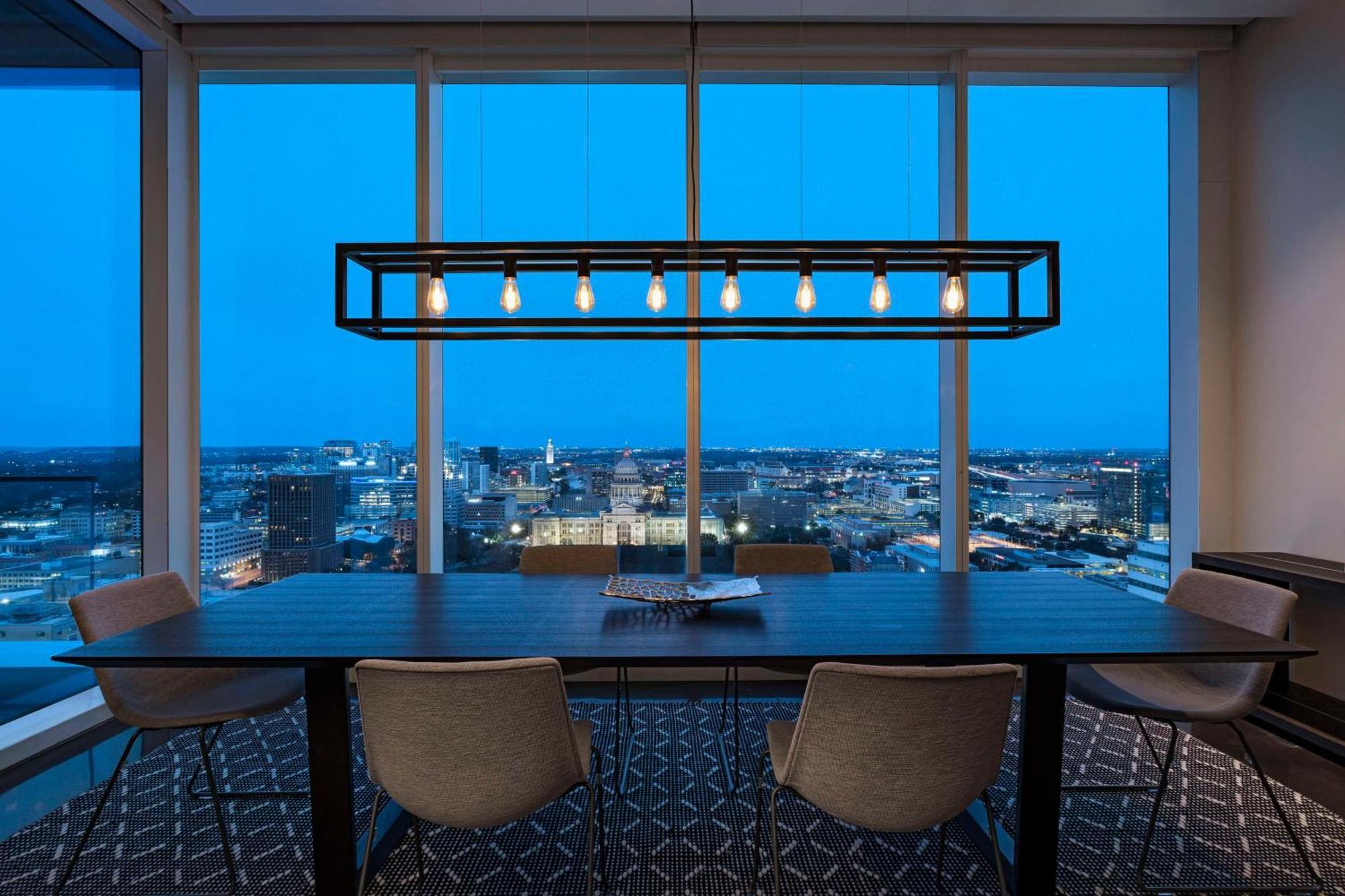 Отель Hyatt Centric Congress Avenue Остин Экстерьер фото