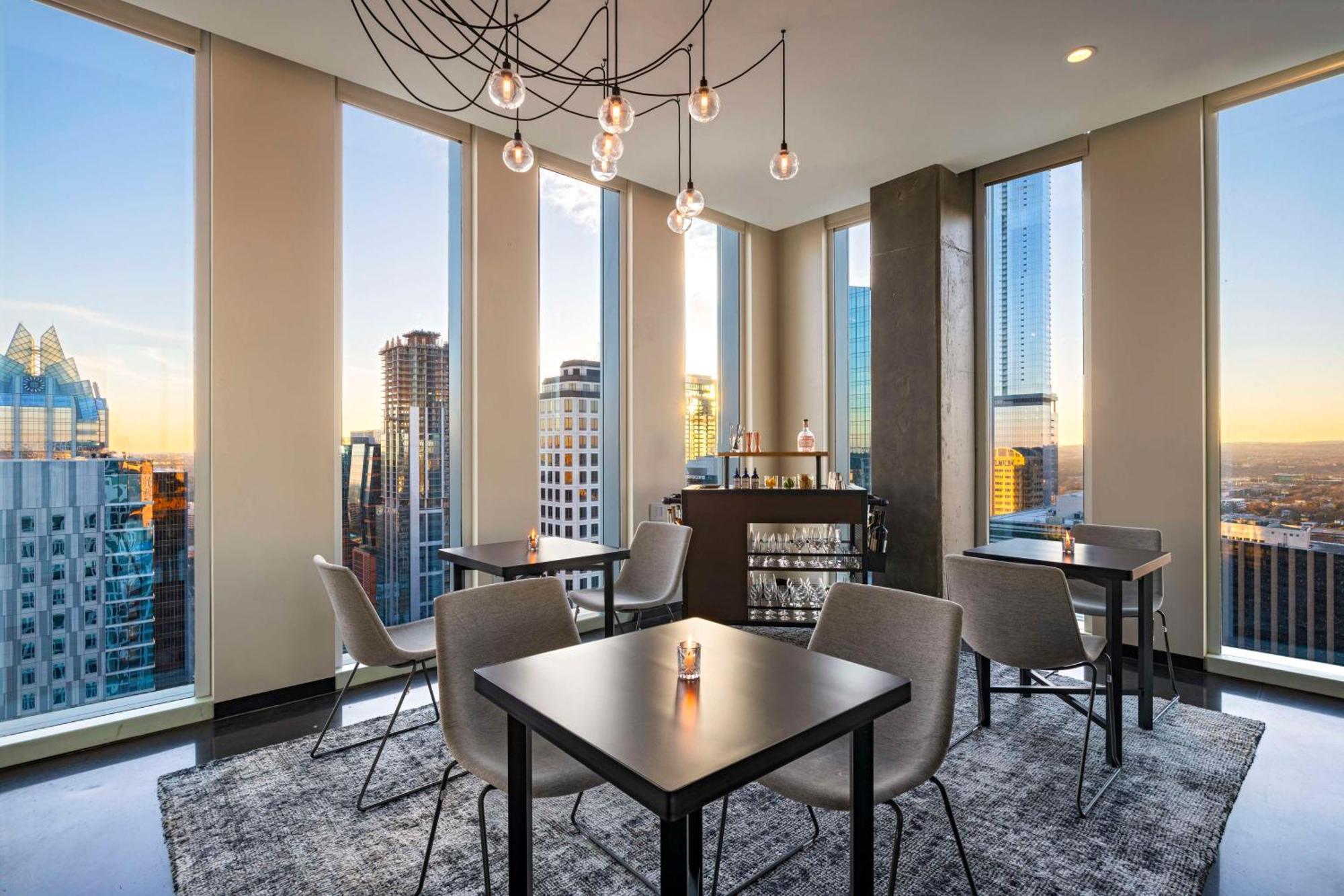 Отель Hyatt Centric Congress Avenue Остин Экстерьер фото