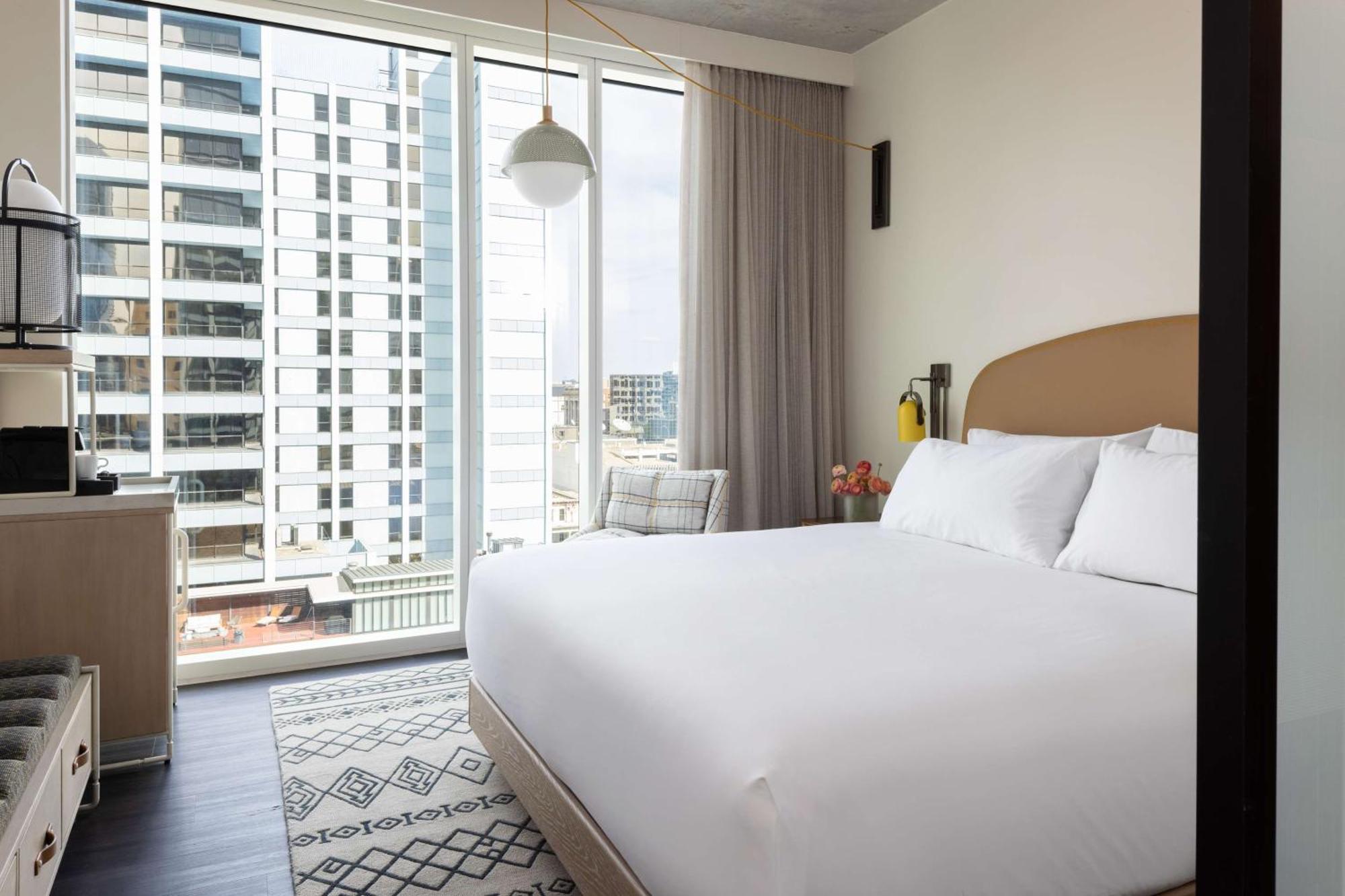 Отель Hyatt Centric Congress Avenue Остин Экстерьер фото