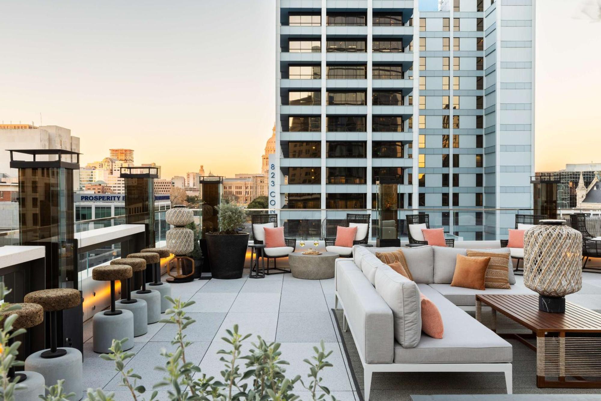 Отель Hyatt Centric Congress Avenue Остин Экстерьер фото