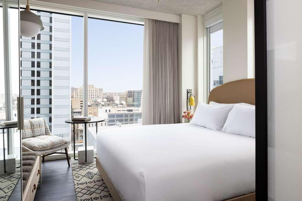 Отель Hyatt Centric Congress Avenue Остин Номер фото